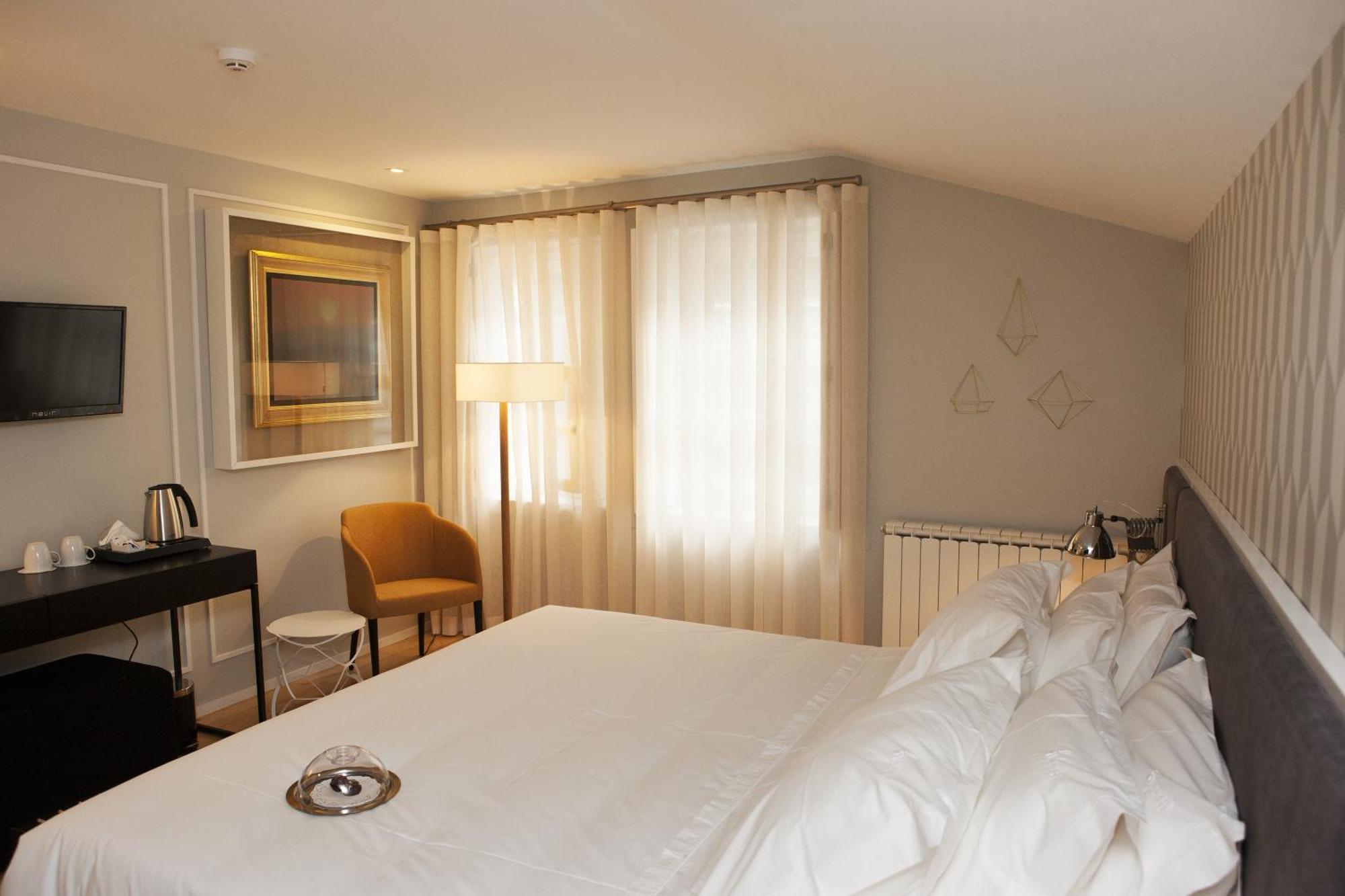 In Porto Gallery Guesthouse Phòng bức ảnh