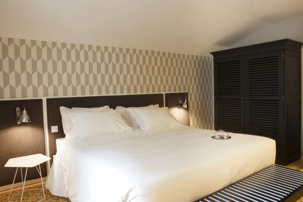 In Porto Gallery Guesthouse Phòng bức ảnh